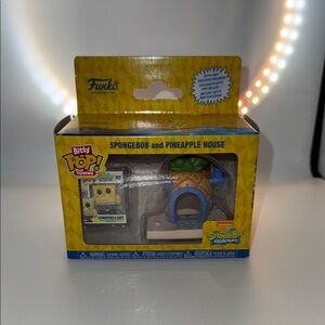 Funko Bitty Pop! SpongeBob with Pineapple House - Yellow and Blue